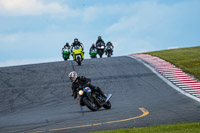 donington-no-limits-trackday;donington-park-photographs;donington-trackday-photographs;no-limits-trackdays;peter-wileman-photography;trackday-digital-images;trackday-photos